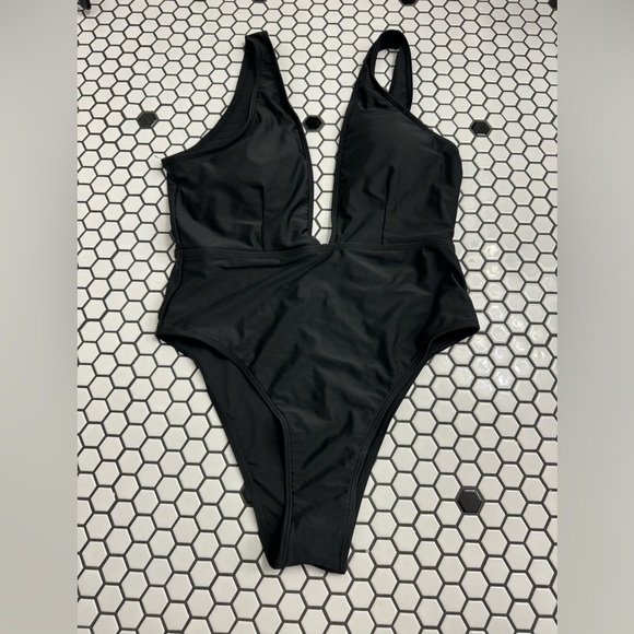 NWT zaful one piece swimsuit size 8 - Picture 1 of 4